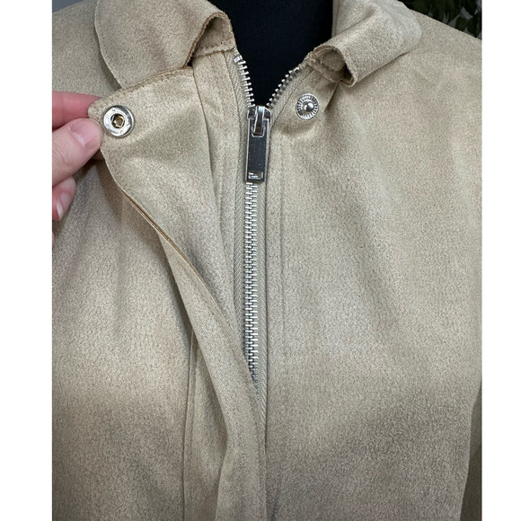 NWT Relish No Less Faux Suede Zip Front Beige Shirt Jacket Size S - Picture 5 of 7